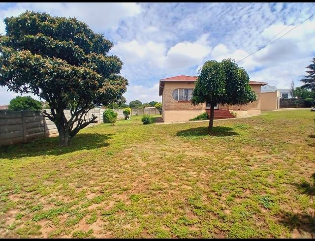 3 BEDROOM HOUSE FOR SALE IN ELSBURG
